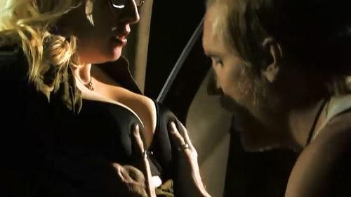 血仓在线观看,揭秘神秘血仓背后的惊悚故事 第3张 血仓在线观看,揭秘神秘血仓背后的惊悚故事 第3张